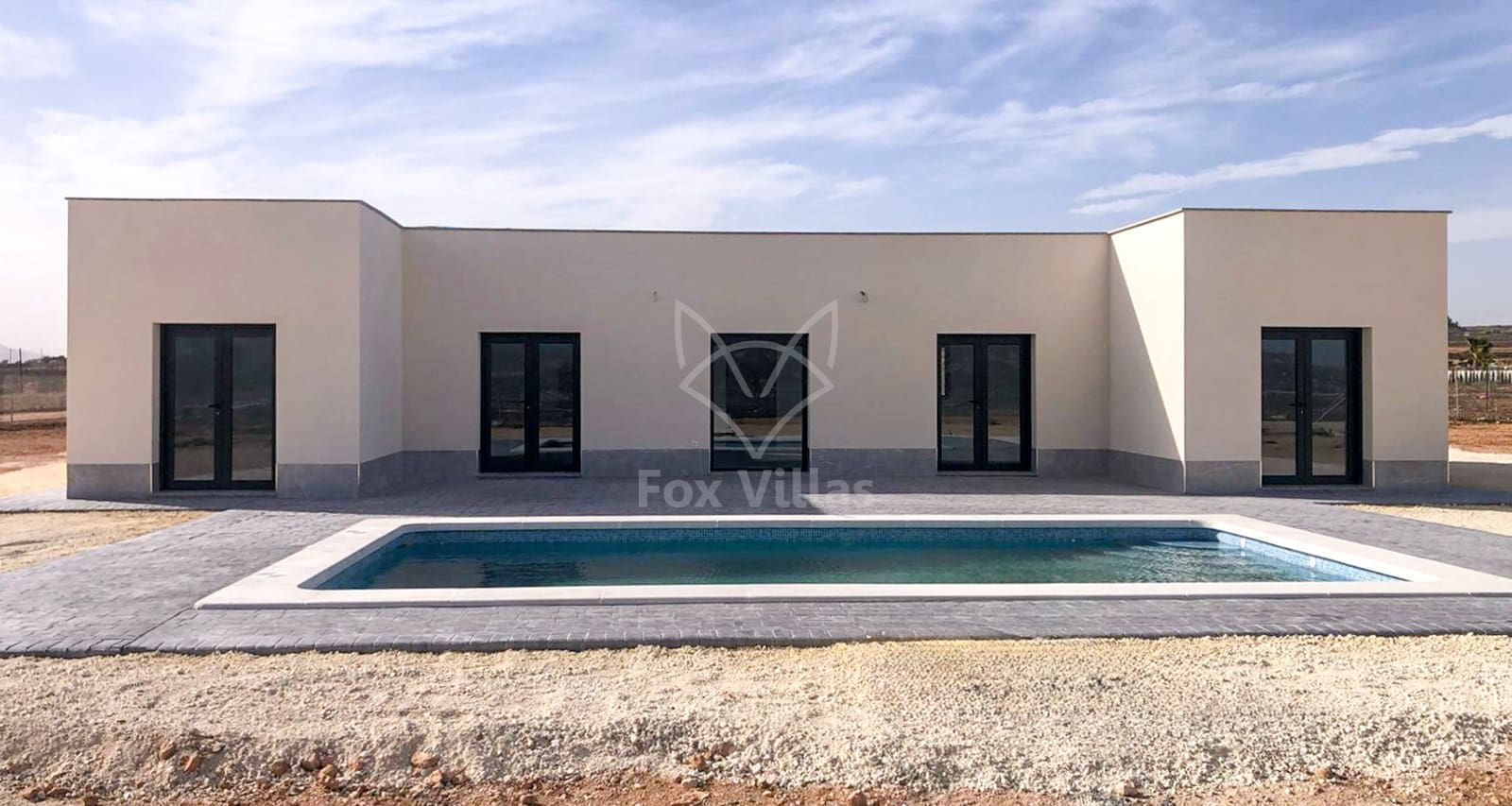 3 bedroom Villa for sale in Pinoso with pool - € 297,000 (Ref: 9076942)