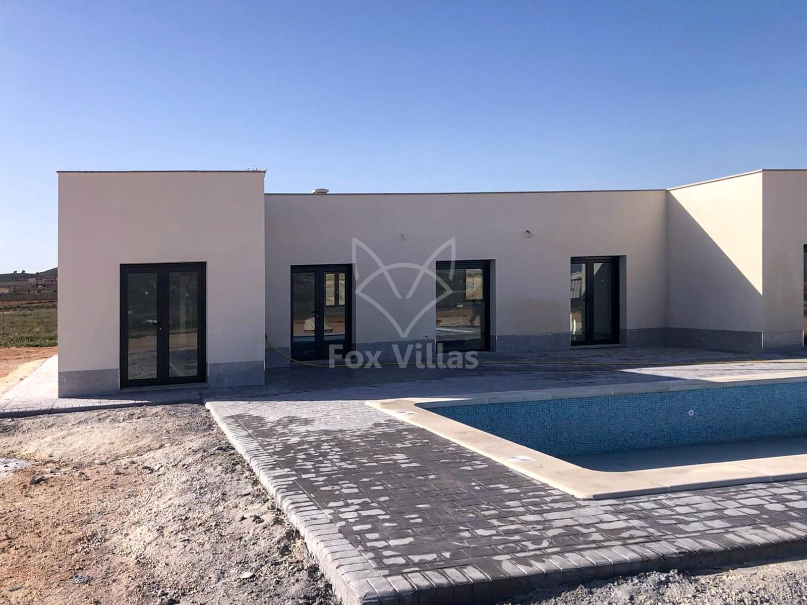 3 bedroom Villa for sale in Pinoso with pool - € 297,000 (Ref: 9076942)