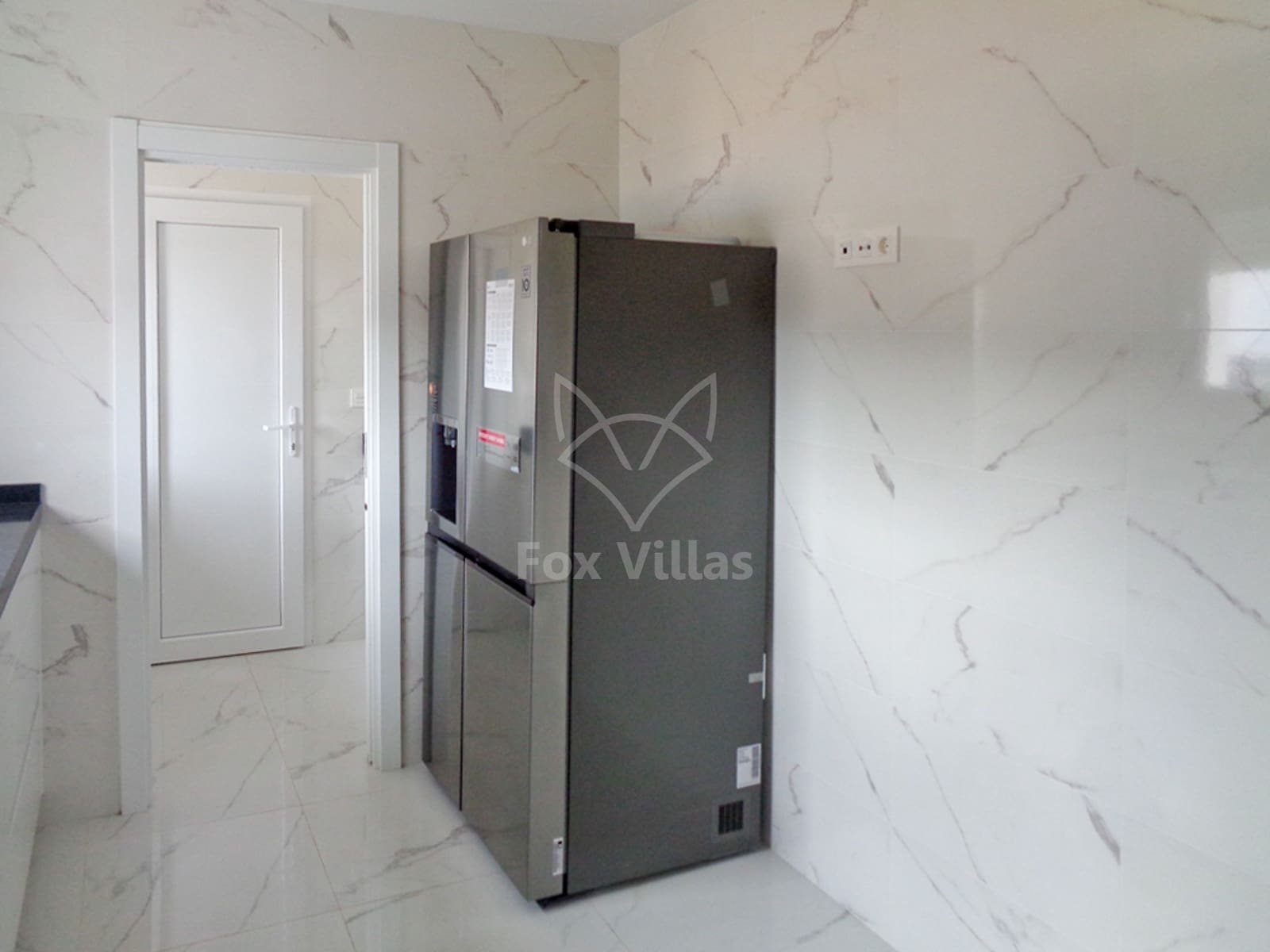 3 soveværelse Villa til salg i Pinoso med swimmingpool - € 381.000 (Ref: 9077452)