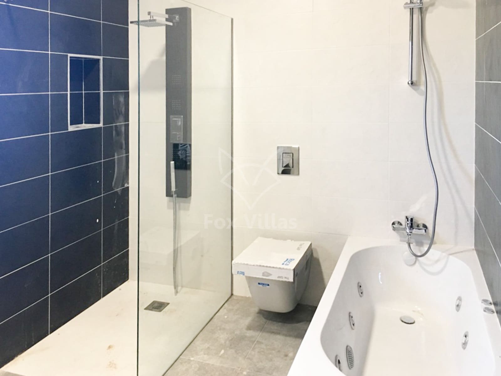 3 sypialnia Willa na sprzedaż w Pinoso z basenem garażem - 359 000 € (Ref: 9079857)