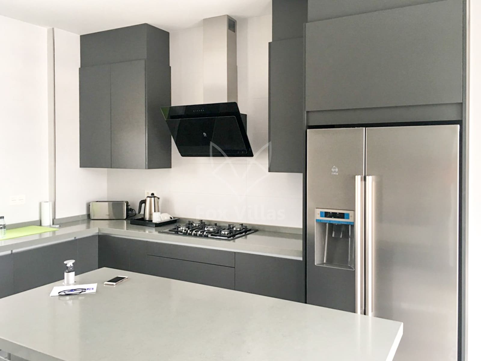 3 sypialnia Willa na sprzedaż w Pinoso z basenem garażem - 359 000 € (Ref: 9079857)