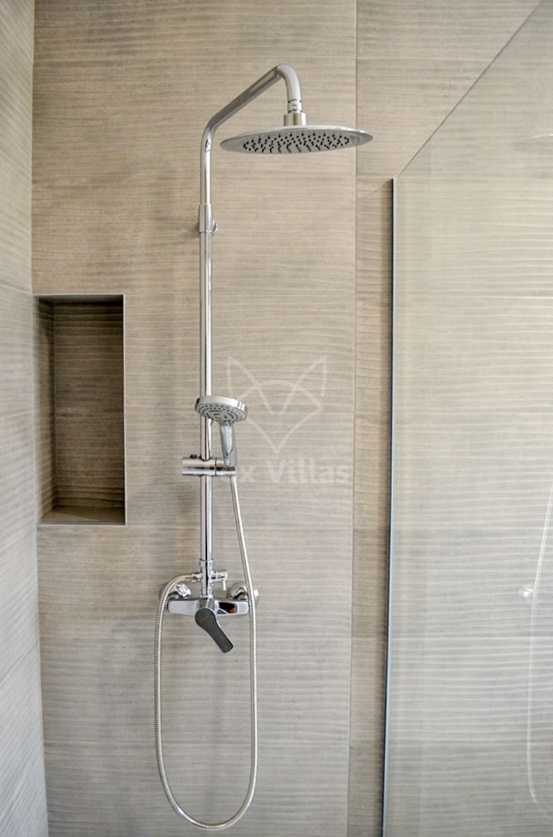 4 soveværelse Villa til salg i Pinoso med swimmingpool garage - € 454.000 (Ref: 9080745)