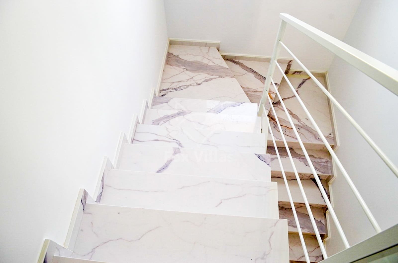 4 soveværelse Villa til salg i Pinoso med swimmingpool garage - € 454.000 (Ref: 9080745)