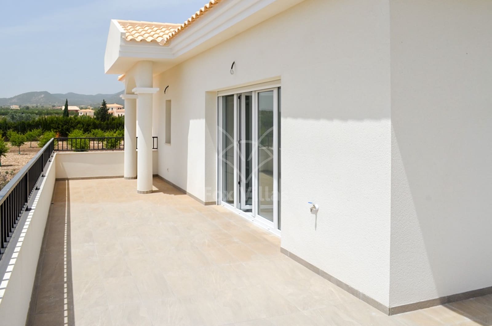 4 soveværelse Villa til salg i Pinoso med swimmingpool garage - € 454.000 (Ref: 9080745)