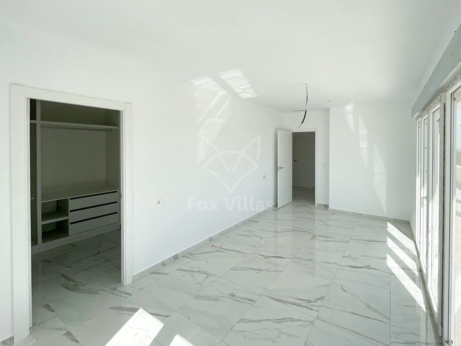 5 soveværelse Villa til salg i Pinoso med swimmingpool garage - € 545.000 (Ref: 9080749)