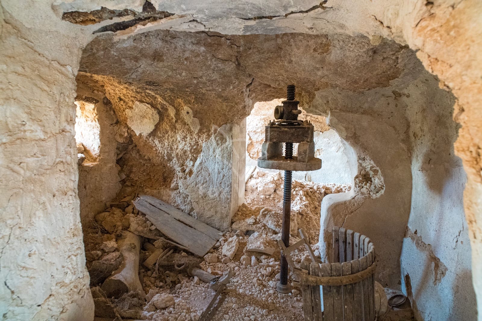 4 soveværelse Finca/Landehus til salg i Raspay - € 56.000 (Ref: 9103464)