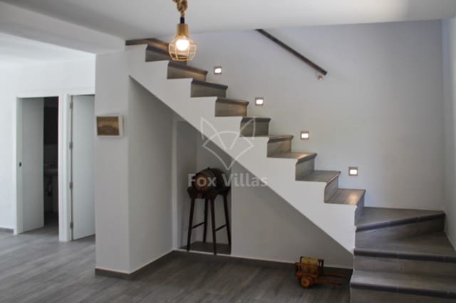 4 bedroom Finca/Country House for sale in Barbarroja, Orihuela - € 199,995 (Ref: 9106697)