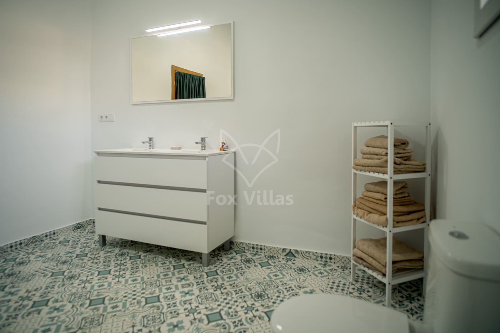 6 soveværelse Finca/Landehus til salg i Pinoso med swimmingpool - € 350.000 (Ref: 9106727)