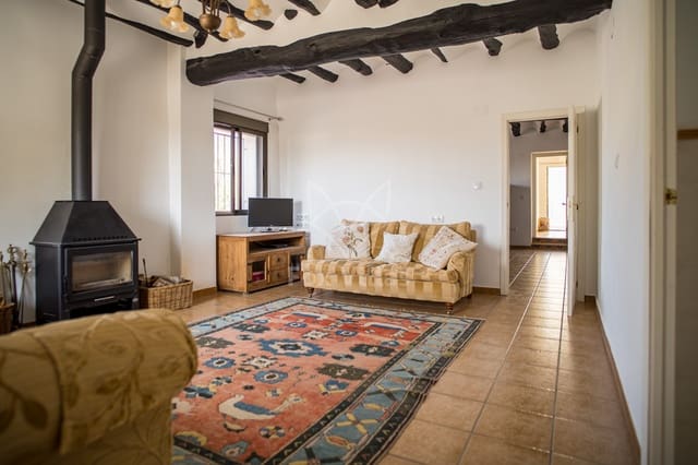 6 slaapkamer Finca/Landhuis te koop in Pinoso met zwembad - € 350.000 (Ref: 9106727)