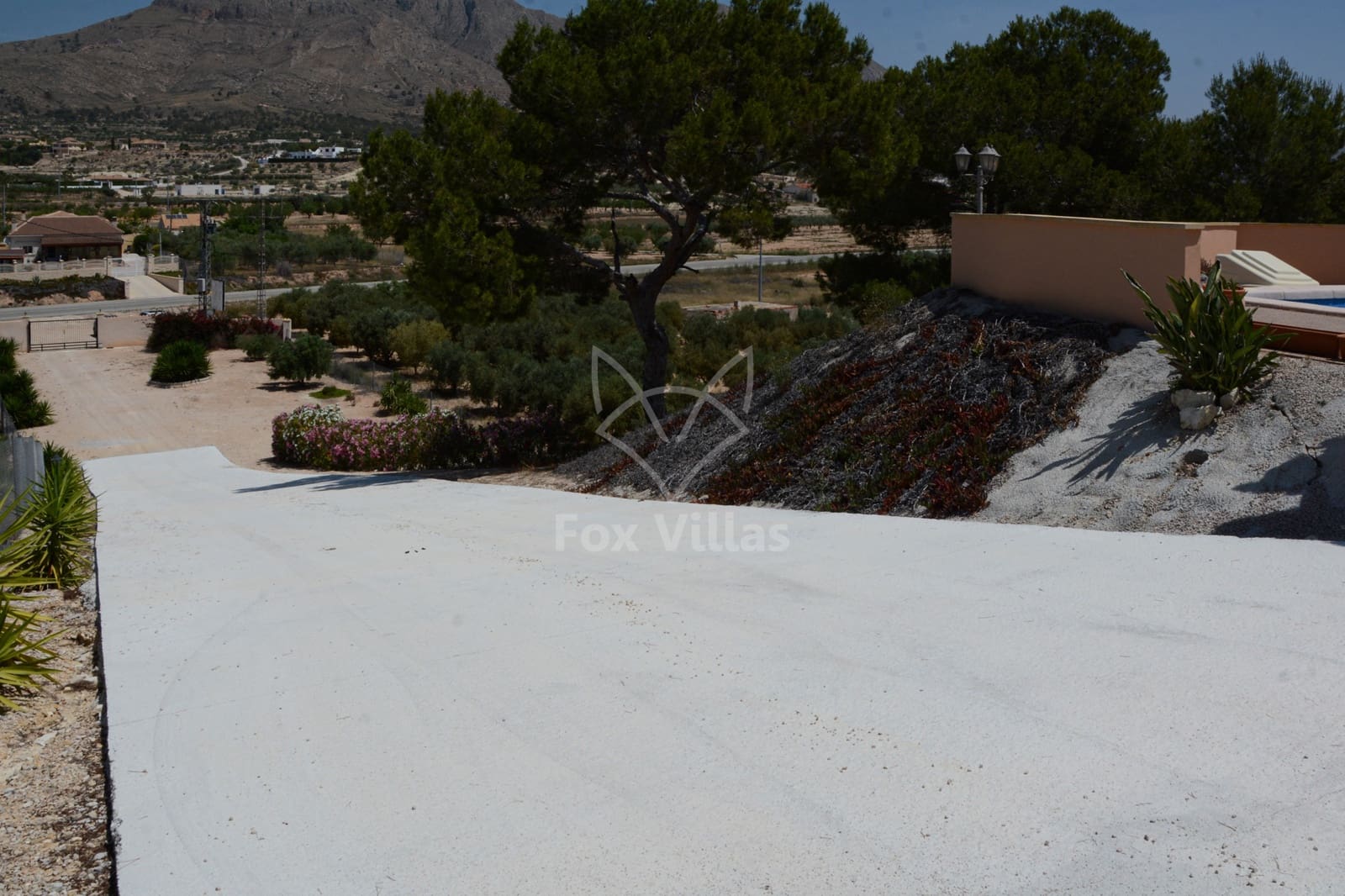 3 soveværelse Villa til salg i Macisvenda med swimmingpool - € 295.000 (Ref: 9111412)