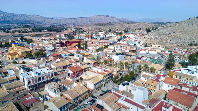 3 makuuhuone Huoneisto myytävänä paikassa Hondón de las Nieves - 220 000 € (Ref: 9112704)