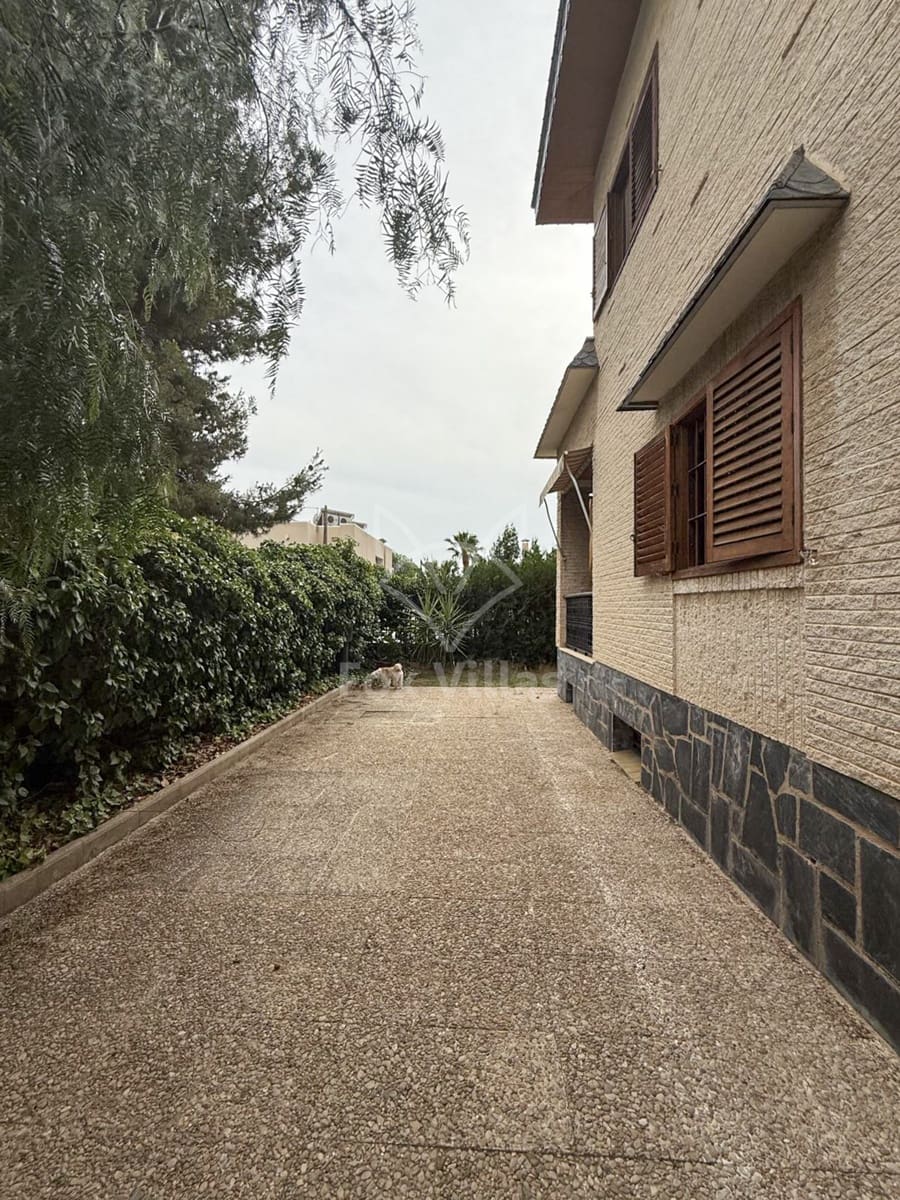 4 soveværelse Byhus til salg i Elda - € 385.000 (Ref: 9114878)