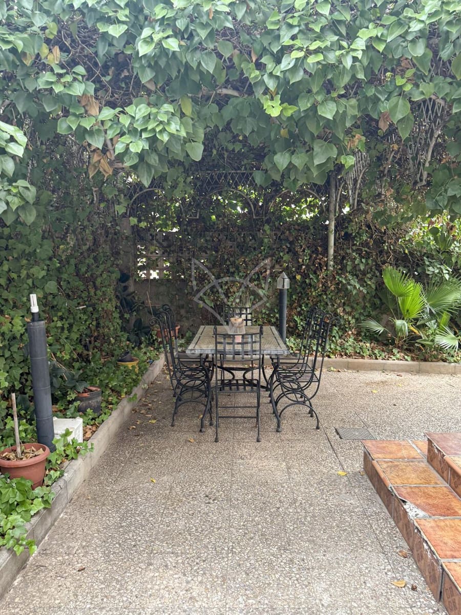 4 soveværelse Byhus til salg i Elda - € 385.000 (Ref: 9114878)