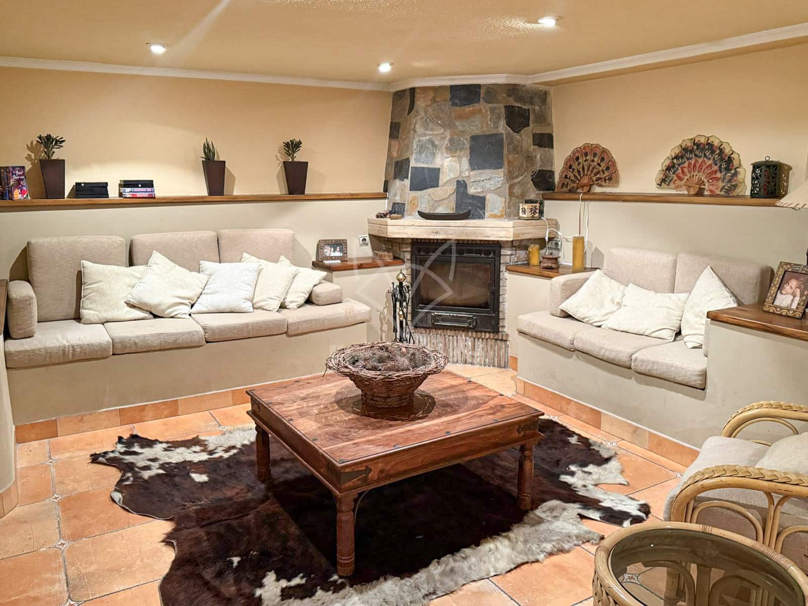 4 soveværelse Byhus til salg i Elda - € 385.000 (Ref: 9114878)