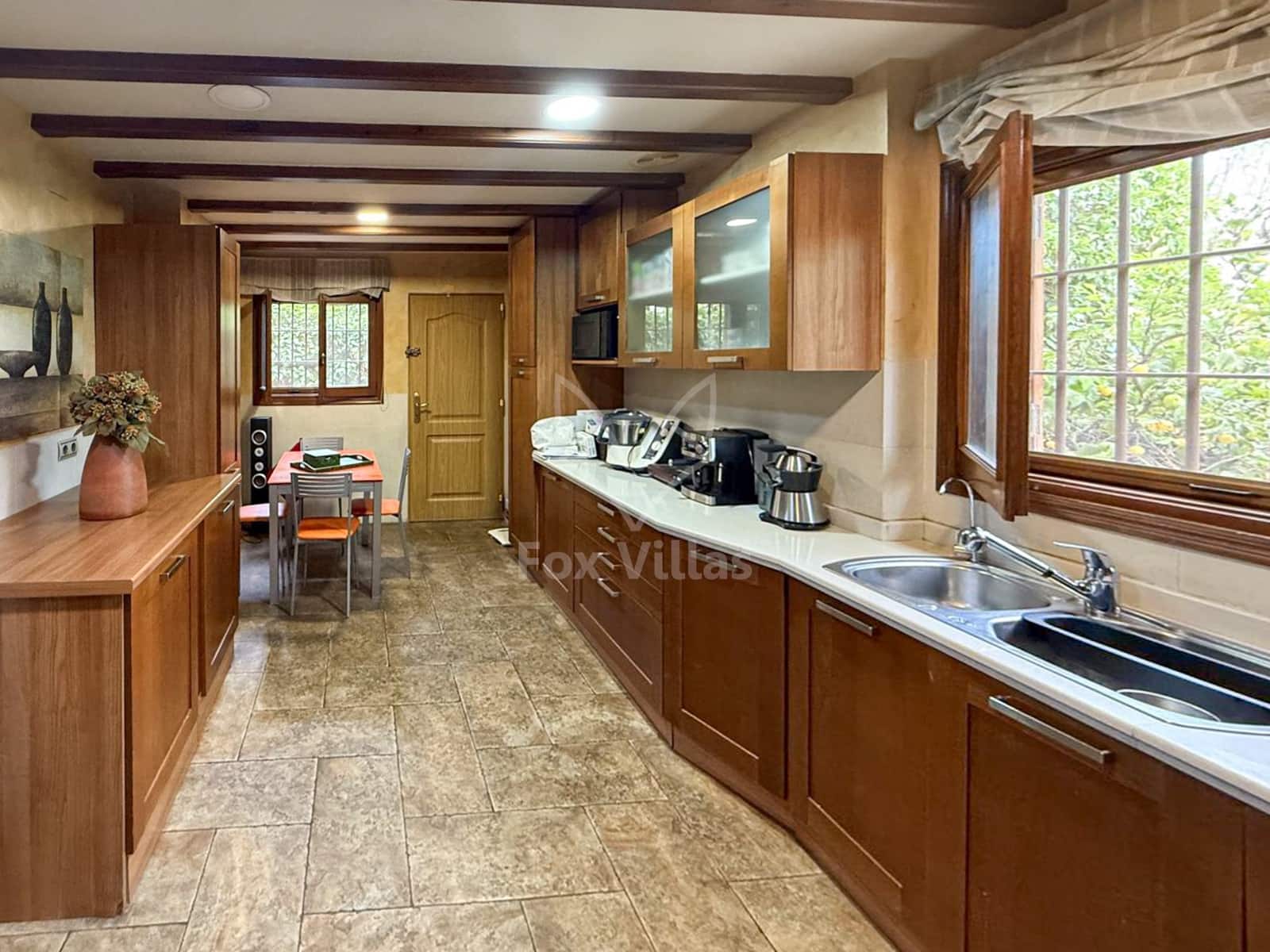 4 soveværelse Byhus til salg i Elda - € 385.000 (Ref: 9114878)