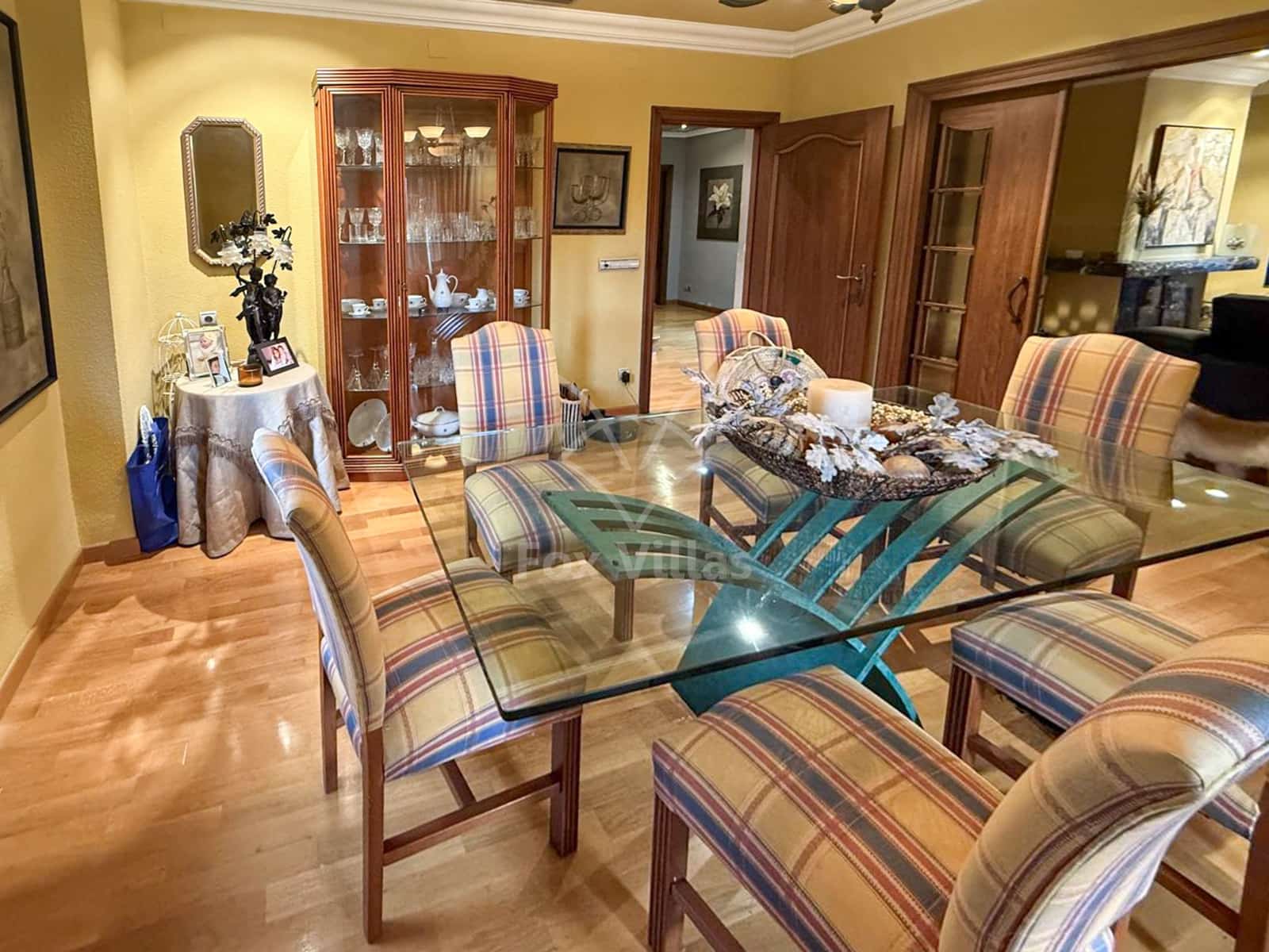 4 soveværelse Byhus til salg i Elda - € 385.000 (Ref: 9114878)