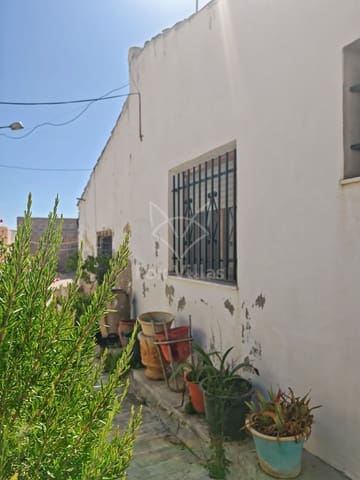 2 soverom Hus til salgs i Pinoso - € 99 000 (Ref: 9145785)