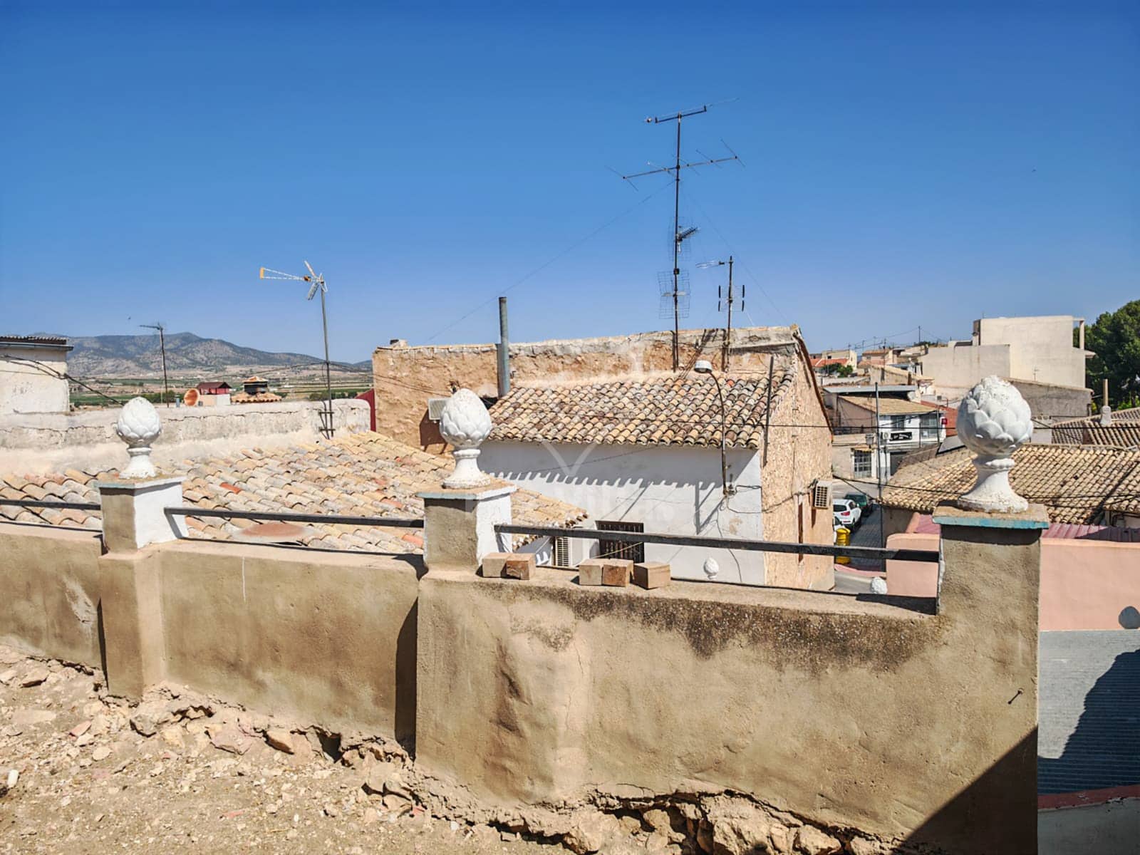 2 soverom Hus til salgs i Pinoso - € 99 000 (Ref: 9145785)