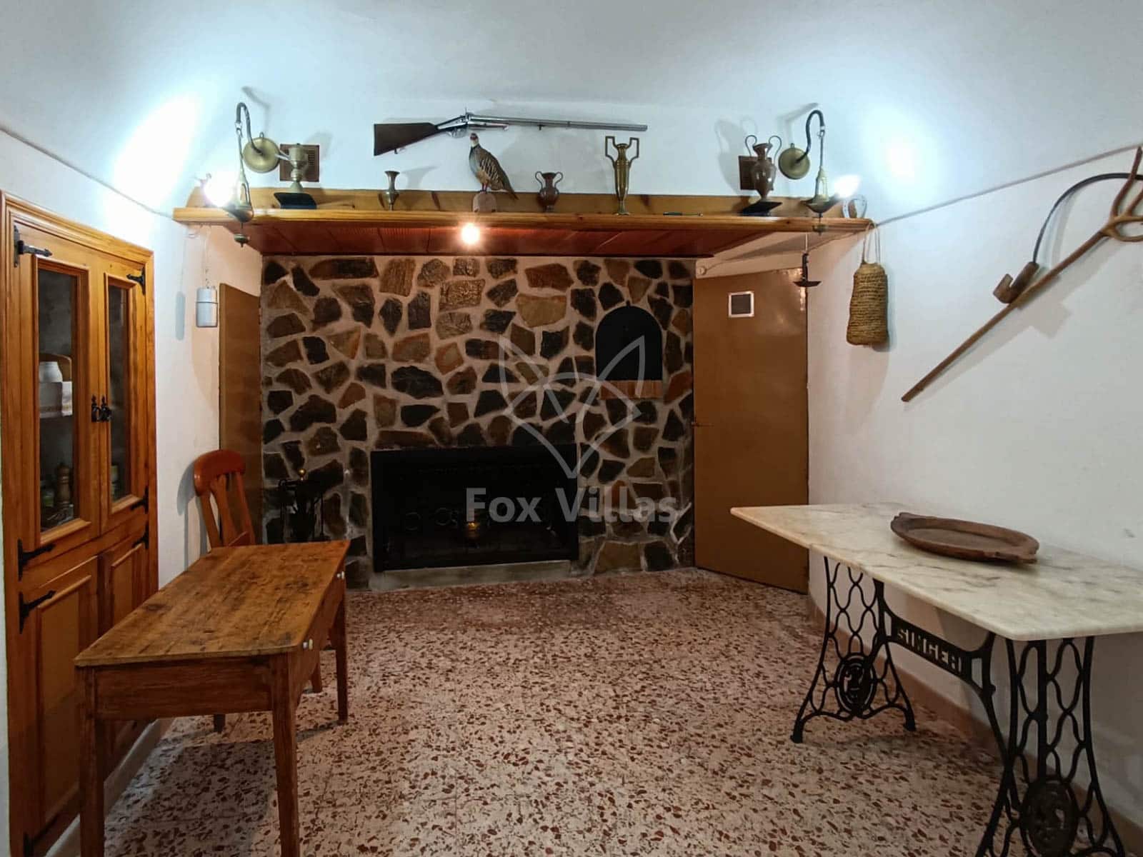 4 sypialnia Dom w skale na sprzedaż w Pinoso - 189 000 € (Ref: 9146662)