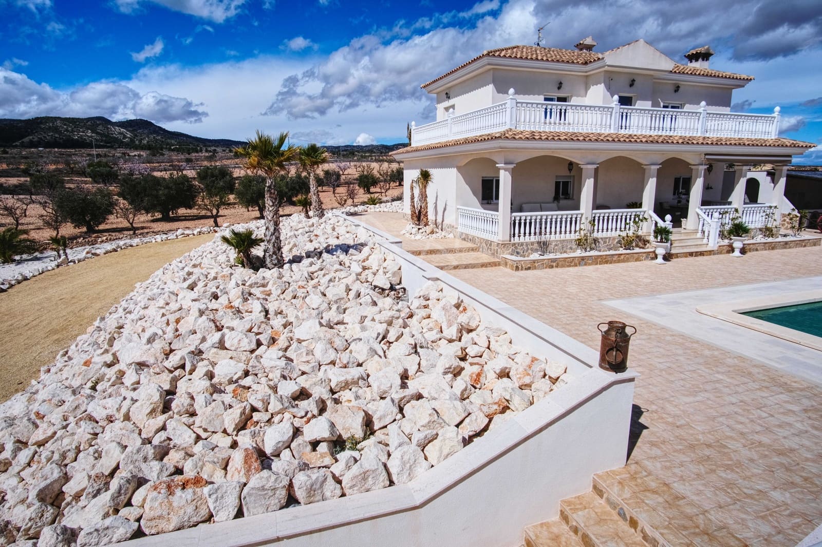 4 slaapkamer Villa te koop in Pinoso - € 599.000 (Ref: 9349944)