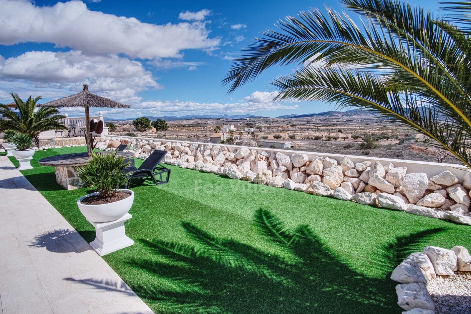 4 slaapkamer Villa te koop in Pinoso - € 599.000 (Ref: 9349944)