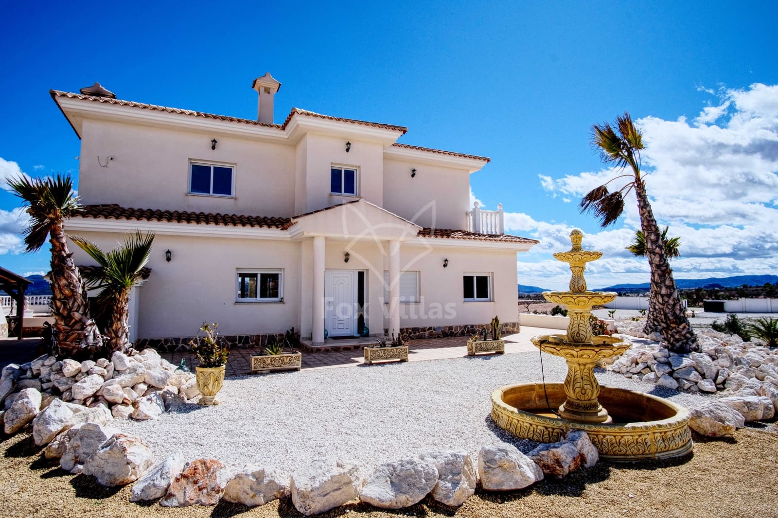 4 slaapkamer Villa te koop in Pinoso - € 599.000 (Ref: 9349944)