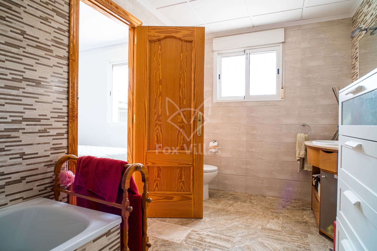 3 quarto Moradia para venda em Pinoso com piscina garagem - 330 000 € (Ref: 9448526)