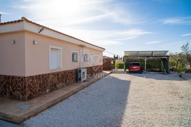 3 quarto Moradia para venda em Pinoso com piscina garagem - 330 000 € (Ref: 9448526)