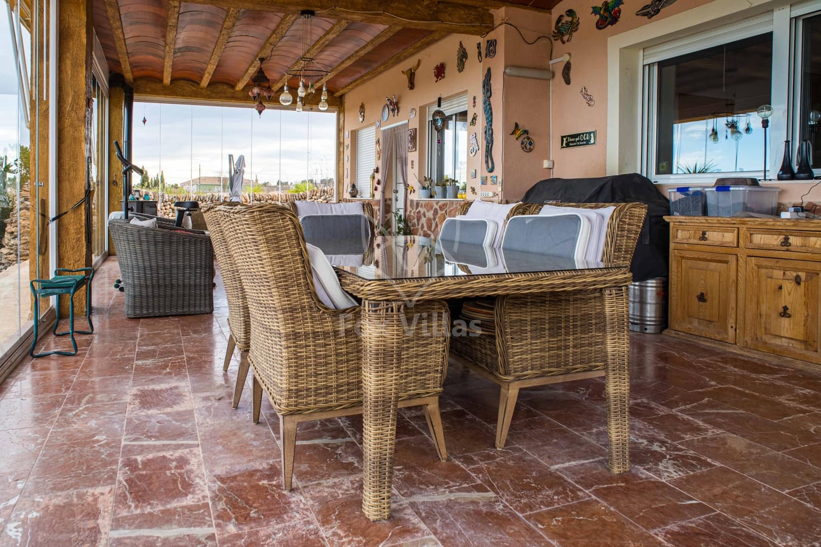 3 quarto Moradia para venda em Pinoso com piscina garagem - 330 000 € (Ref: 9448526)