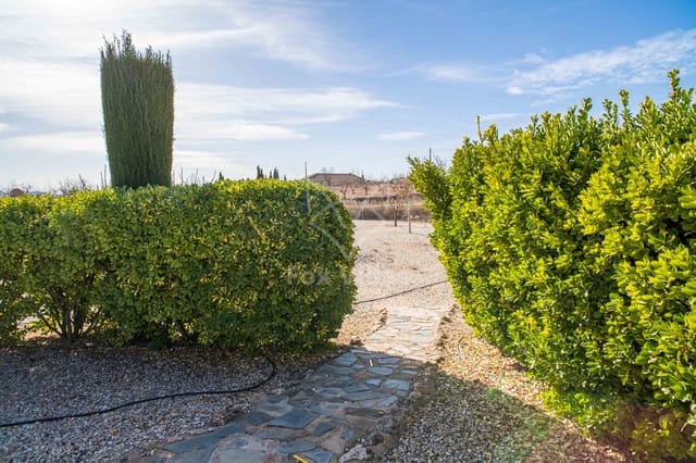 3 quarto Moradia para venda em Pinoso com piscina garagem - 330 000 € (Ref: 9448526)