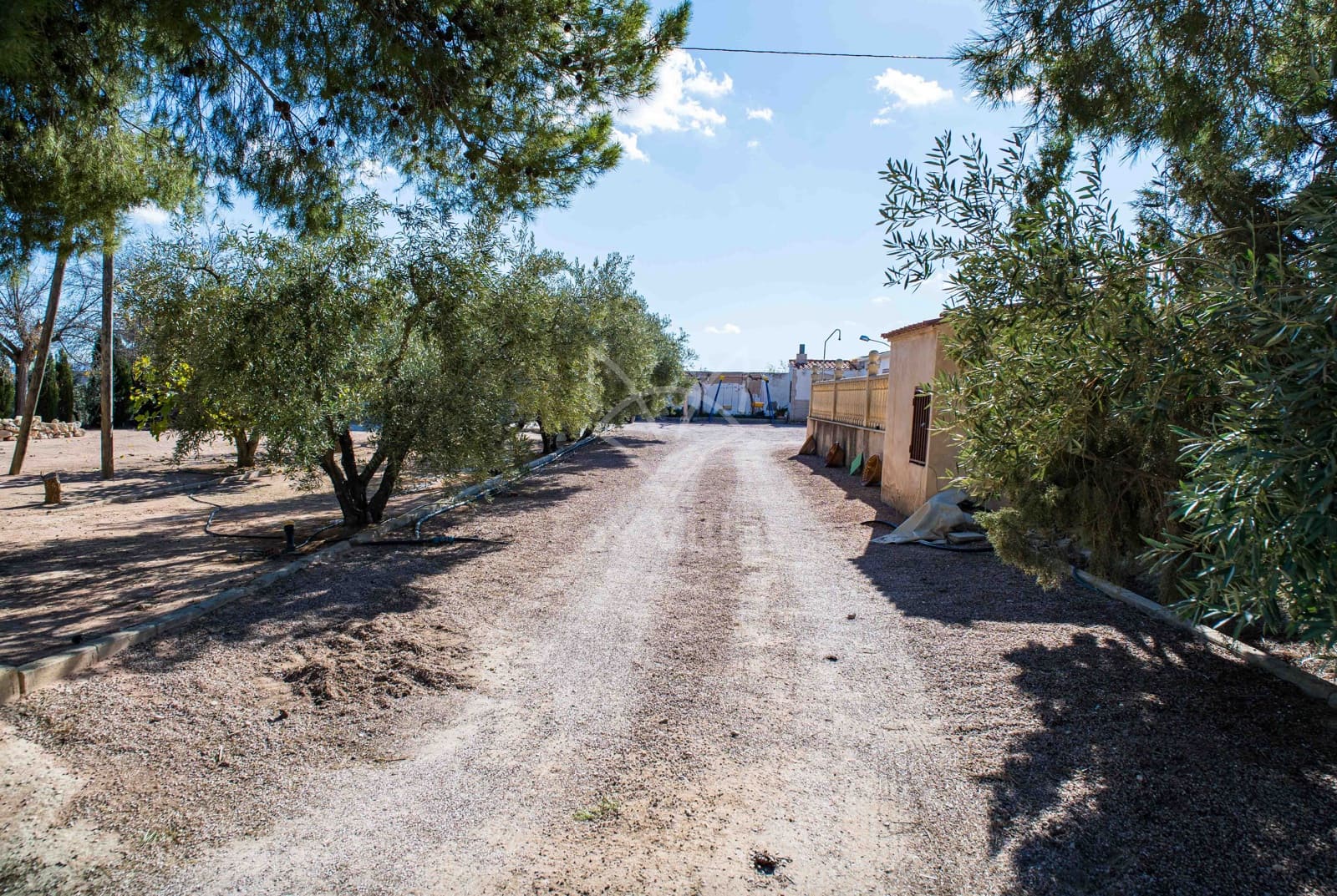 7 slaapkamer Finca/Landhuis te koop in Raspay met zwembad - € 270.000 (Ref: 9454866)