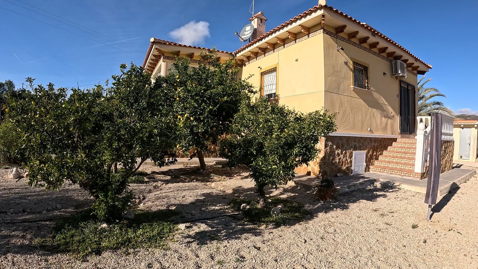 3 sovrum Villa till salu i Abanilla med pool - 349 000 € (Ref: 9500927)