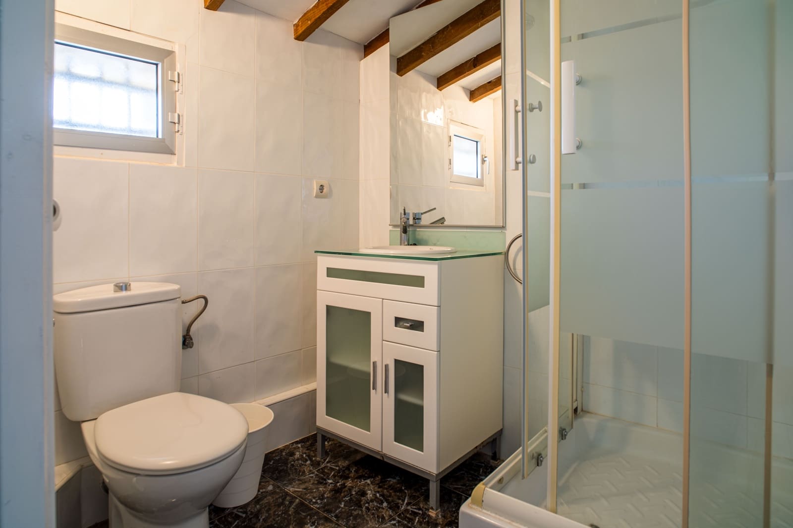 5 bedroom Finca/Country House for sale in Pinoso with pool garage - € 179,950 (Ref: 9538889)