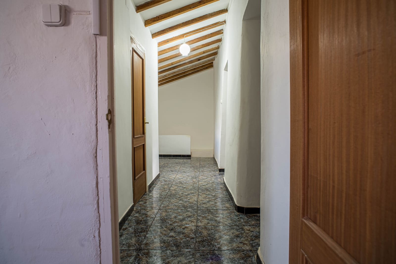 5 bedroom Finca/Country House for sale in Pinoso with pool garage - € 179,950 (Ref: 9538889)