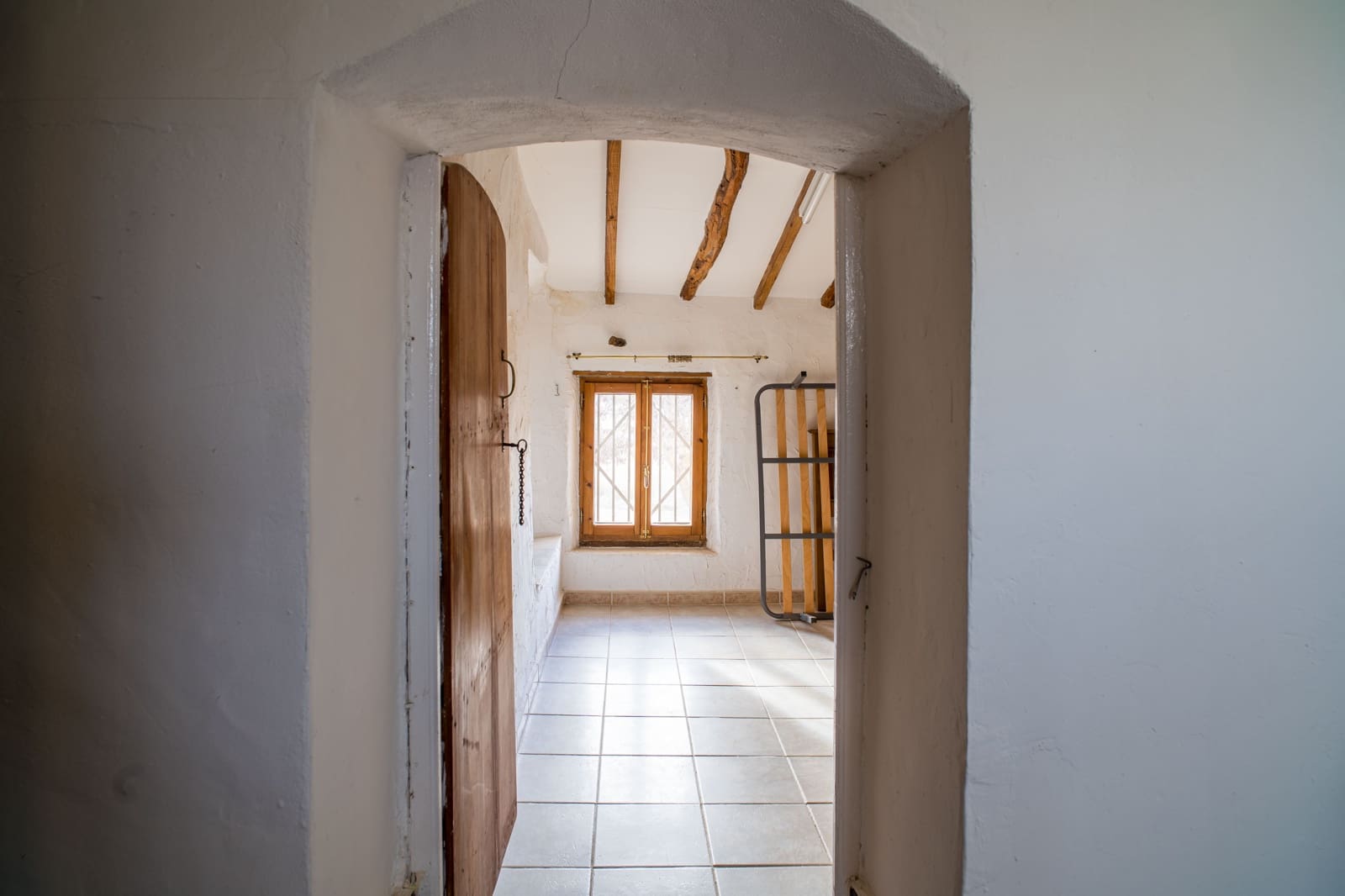 5 bedroom Finca/Country House for sale in Pinoso with pool garage - € 179,950 (Ref: 9538889)