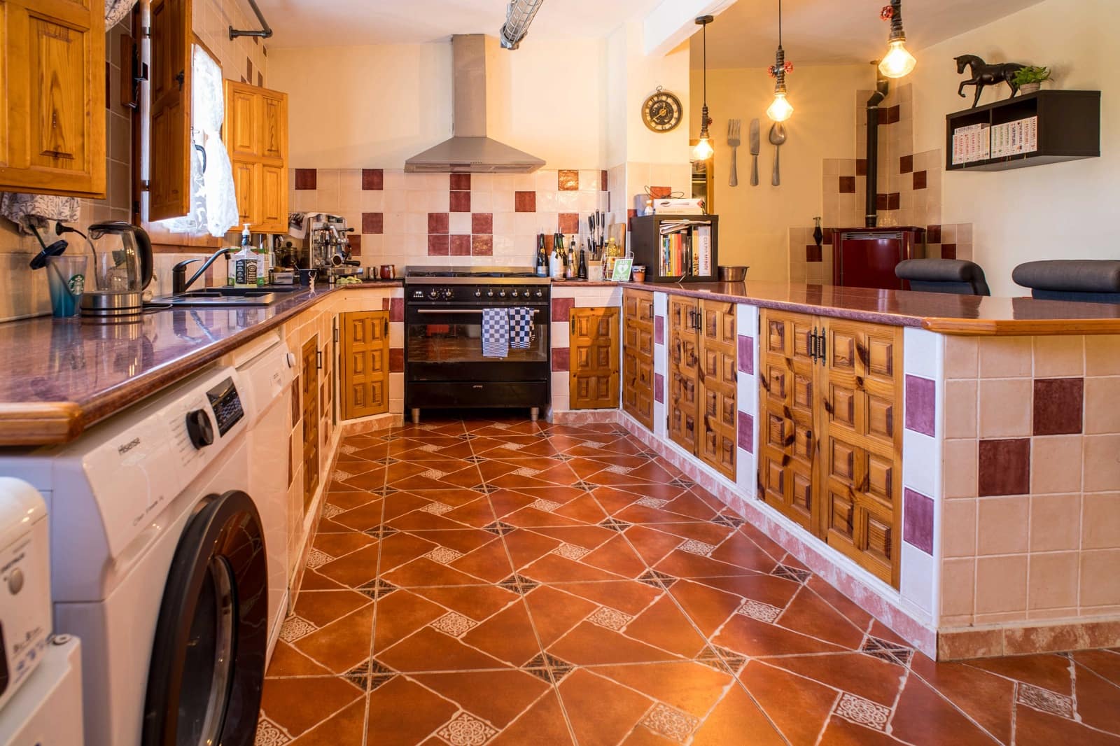 3 makuuhuone Paritalo myytävänä paikassa Monovar / Monover mukana uima-altaan 
autotalli - 330 000 € (Ref: 9627960)