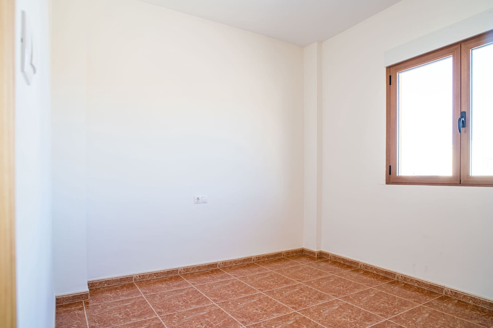 4 makuuhuone Omakotitalo myytävänä paikassa Pinoso mukana 
autotalli - 235 000 € (Ref: 9628027)