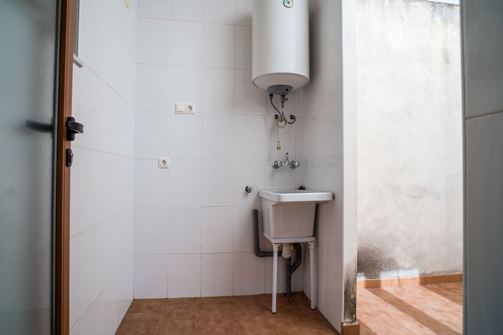 4 makuuhuone Omakotitalo myytävänä paikassa Pinoso mukana 
autotalli - 235 000 € (Ref: 9628027)