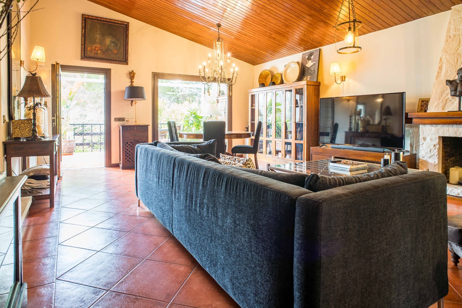 3 soveværelse Villa til salg i Elda med swimmingpool - € 490.000 (Ref: 9694027)