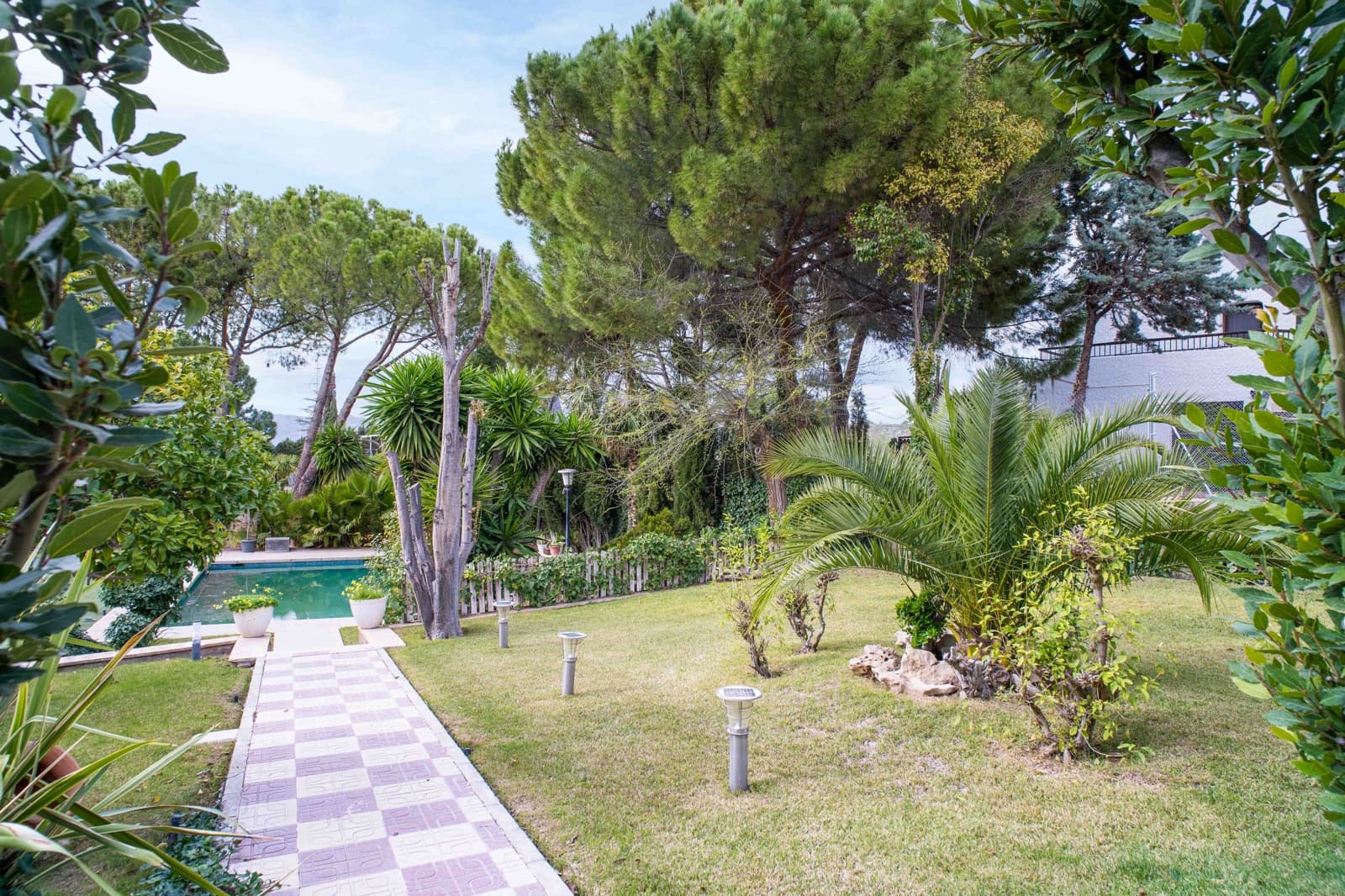 3 soveværelse Villa til salg i Elda med swimmingpool - € 490.000 (Ref: 9694027)