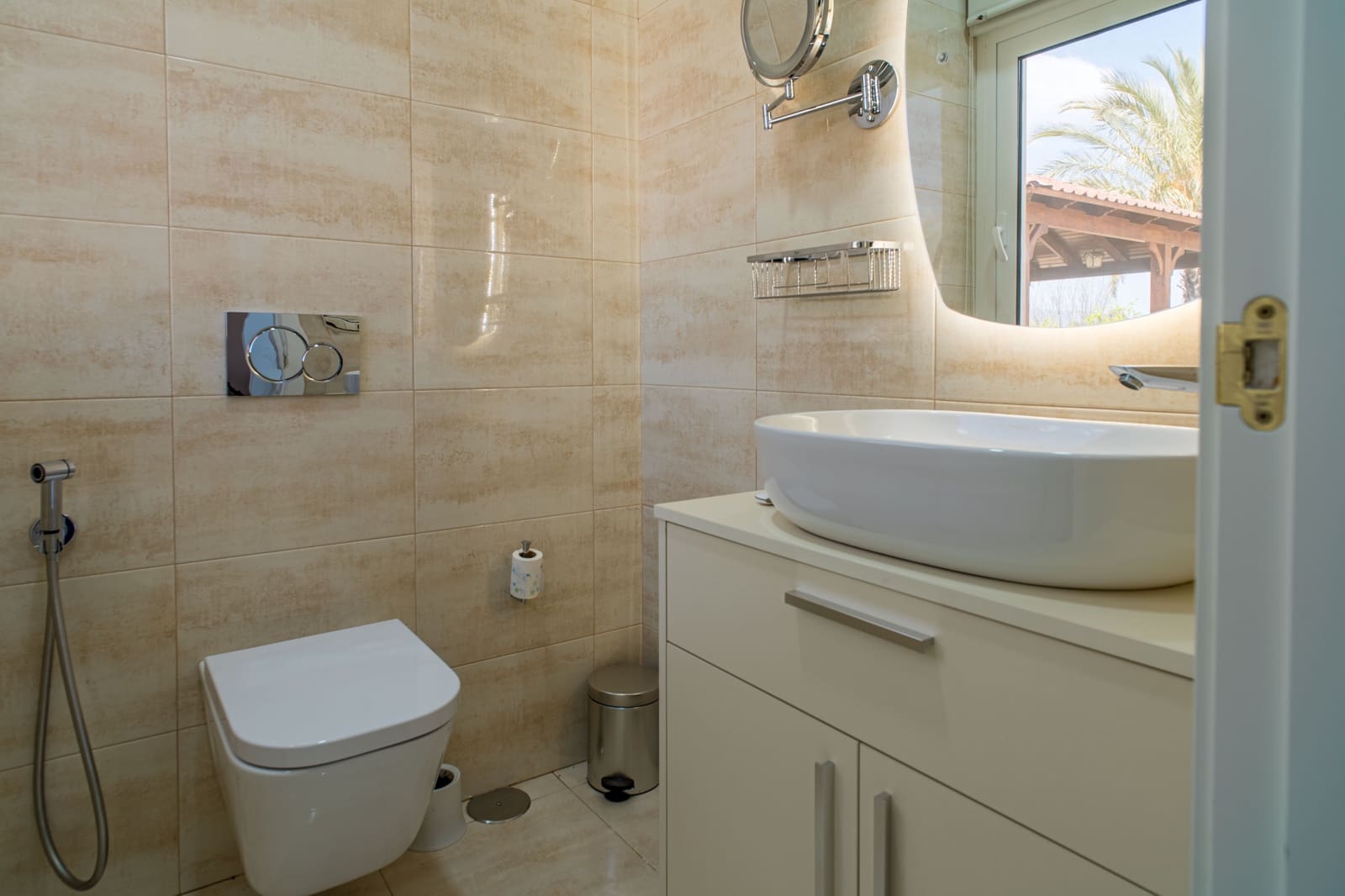 4 bedroom Villa for sale in Pinoso - € 630,000 (Ref: 9763896)