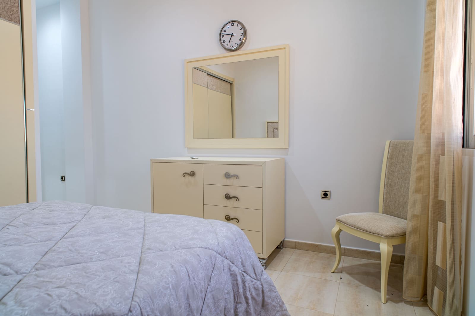 4 bedroom Villa for sale in Pinoso - € 630,000 (Ref: 9763896)