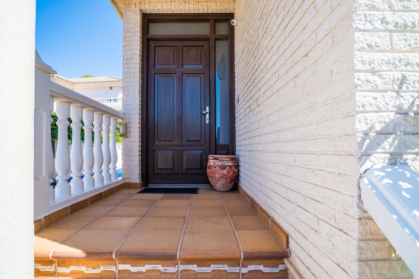 3 soveværelse Byhus til salg i Elda med swimmingpool - € 420.000 (Ref: 9769893)