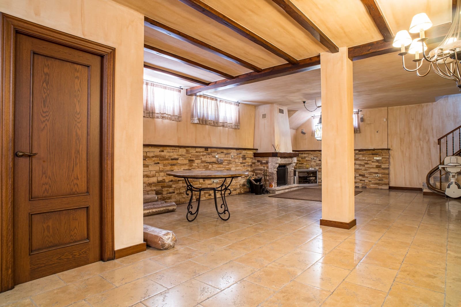 3 soveværelse Byhus til salg i Elda med swimmingpool - € 420.000 (Ref: 9769893)