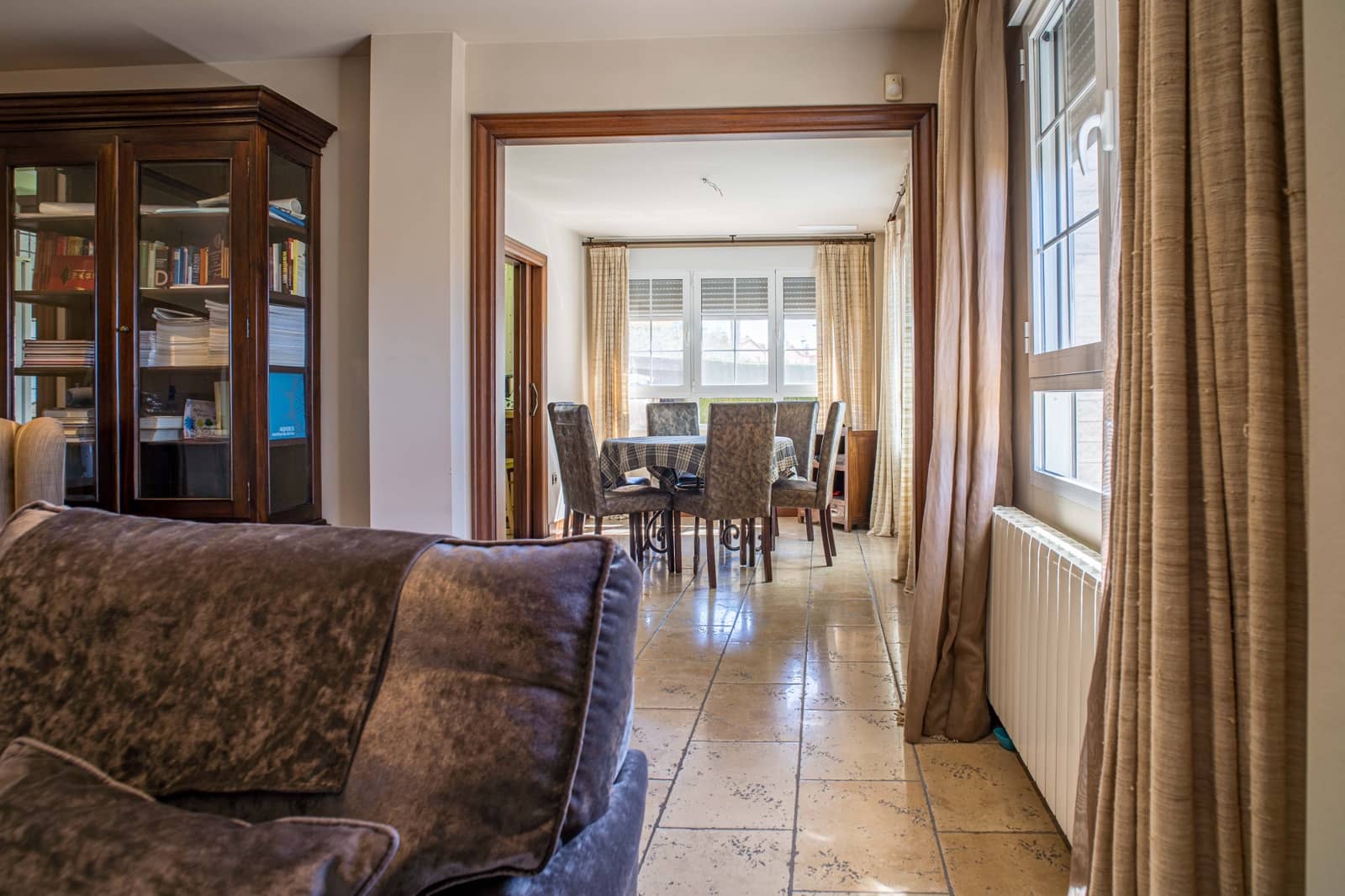 3 soveværelse Byhus til salg i Elda med swimmingpool - € 420.000 (Ref: 9769893)