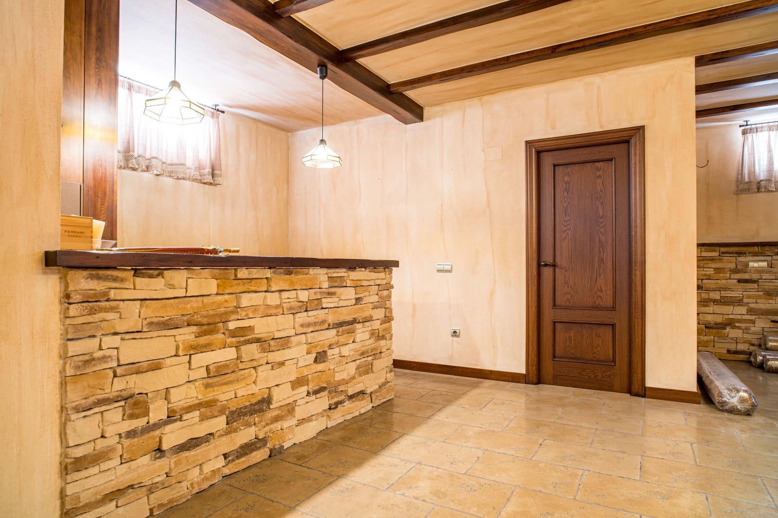 3 soveværelse Byhus til salg i Elda med swimmingpool - € 420.000 (Ref: 9769893)