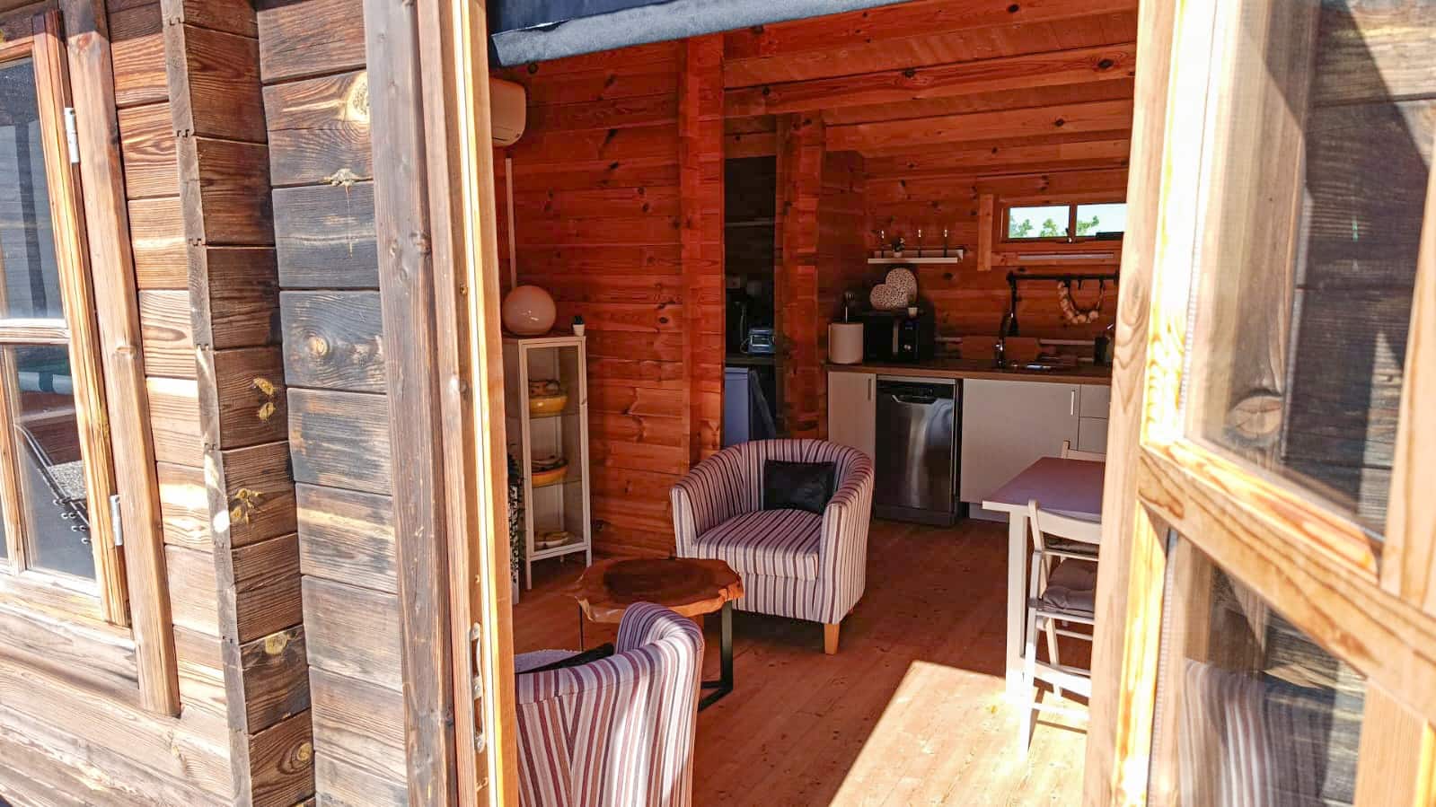 3 soveværelse Villa til salg i Pinoso med swimmingpool - € 495.000 (Ref: 9770848)