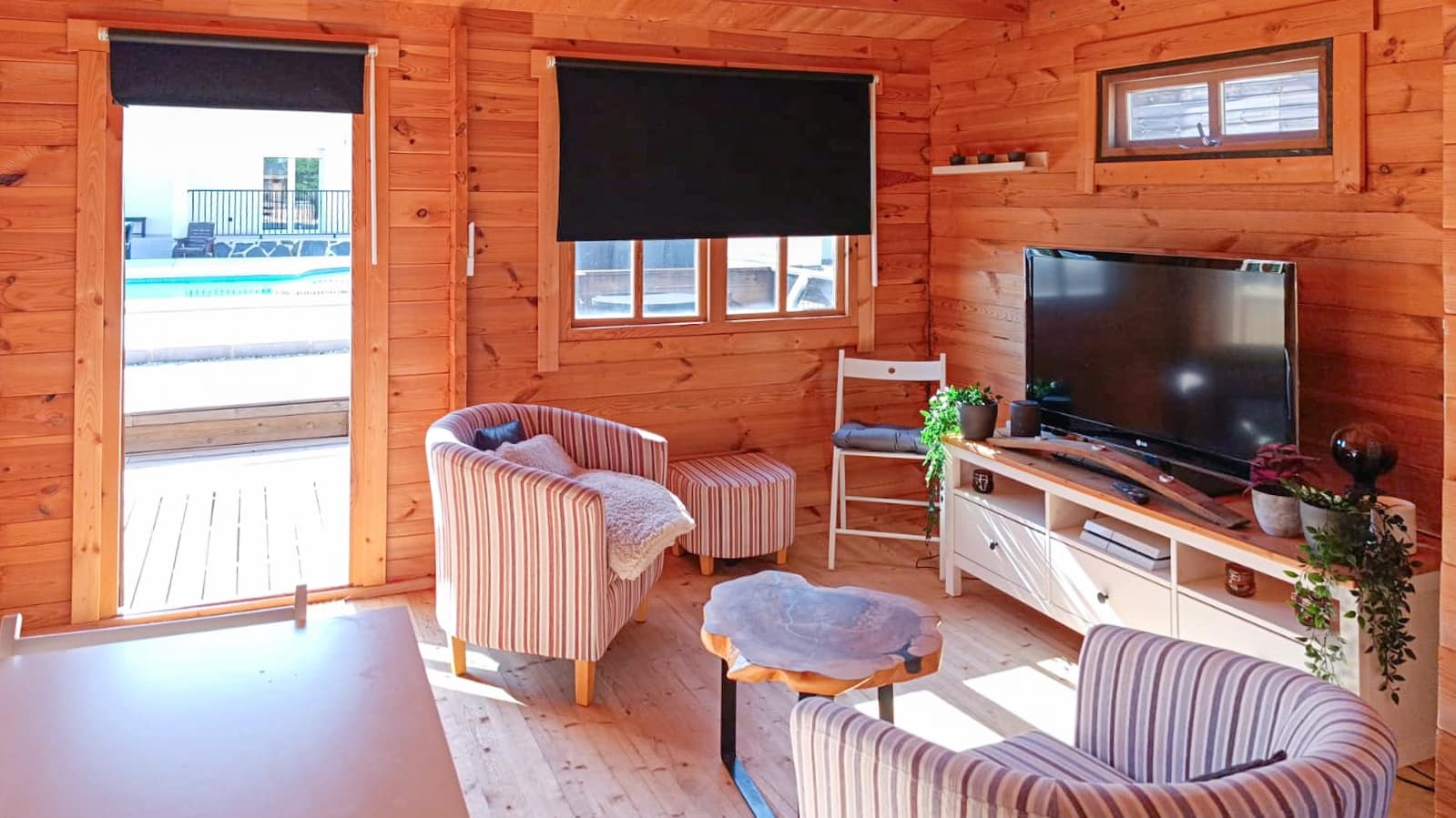 3 soveværelse Villa til salg i Pinoso med swimmingpool - € 495.000 (Ref: 9770848)