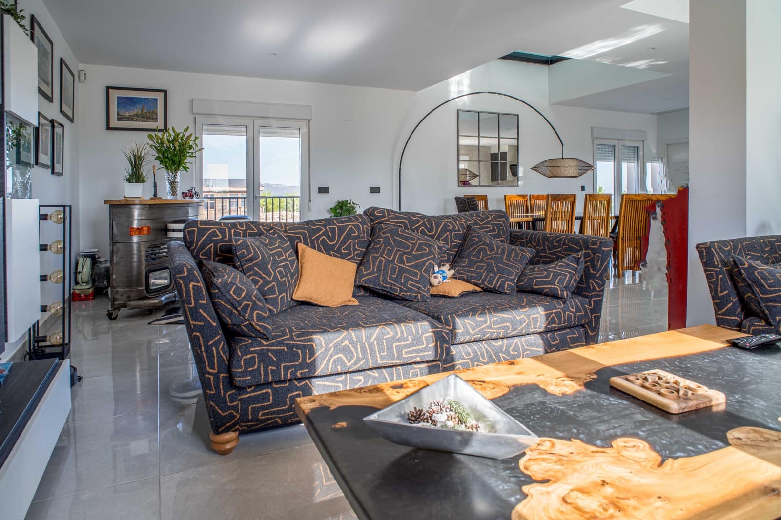 3 soveværelse Villa til salg i Pinoso med swimmingpool - € 495.000 (Ref: 9770848)