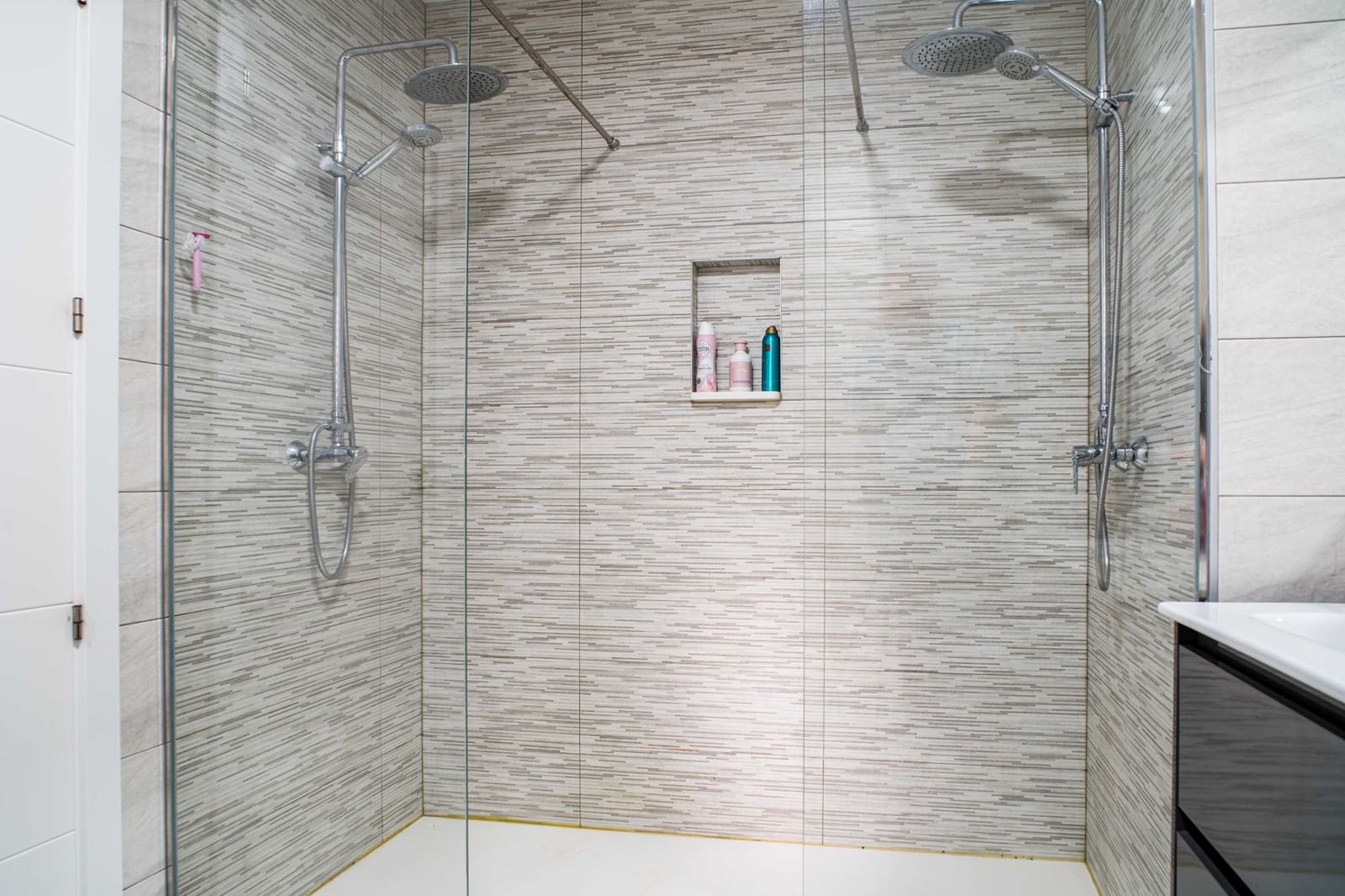 3 soveværelse Villa til salg i Pinoso med swimmingpool - € 495.000 (Ref: 9770848)